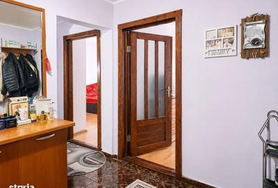 Apartament cu 3 camere decomandat în Mioriței - 4