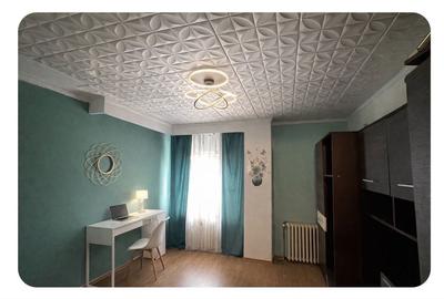 Spațiu comercial, de 85 mp, în Central - 7