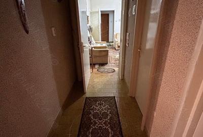 Apartament cu 3 camere semidecomandat în Fălticeni - 1