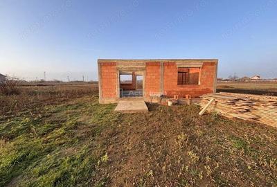 Casă cu Teren 560 Mp în Tărian - 5