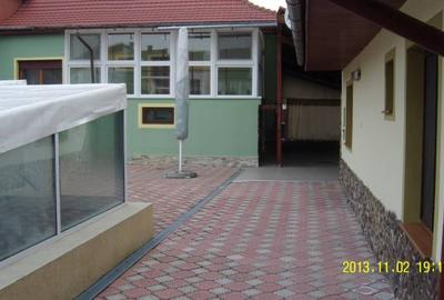 Propietar vând casă in zonă centrală - 3