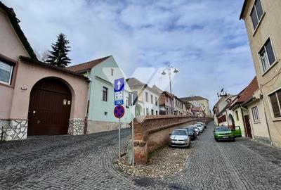 Garsonieră decomandată, mobilată în Central - 1
