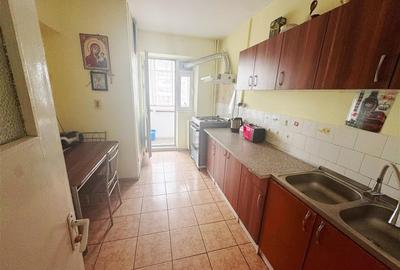 Apartament 3 camere decomandat de 9?nzare  Ploiesti, zona Bariera Bucuresti - 5