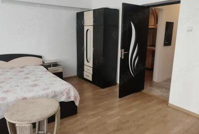 Garsonieră decomandată în Central - 5