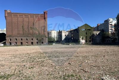 Teren Construcții intravilan de 22153 mp, în Ștefan cel Mare - 12