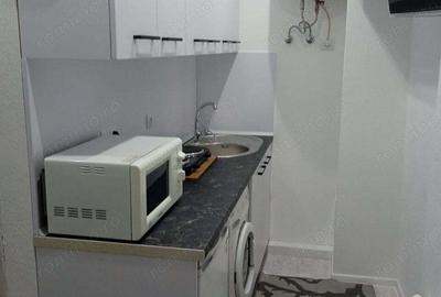 Garsonieră decomandată în Scriitorilor - 1