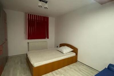 Apartament cu 3 camere decomandat, mobilat în Tătărași - 1