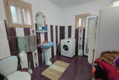 Casă cu 2 camere cu Canalizare în Central - 7
