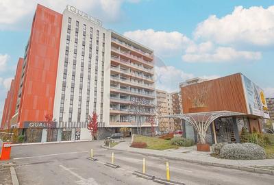 Spațiu comercial, de 46 mp, în Tractorul