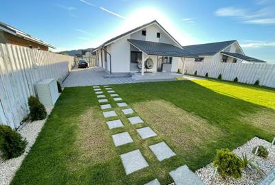 Casă individuală cu 3 camere cu Canalizare în Hărman - 1