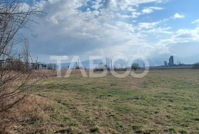 Teren intravilan 5300 mp cu potential de investitie zona U.P.R.U.C. - 2