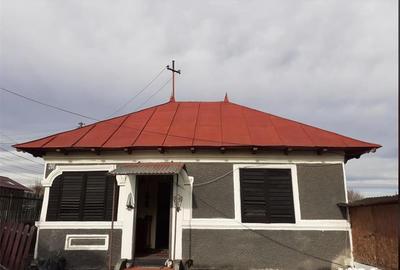 Casă cu 3 camere în Pucioasa - 8