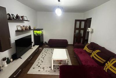 Apartament cu 4 camere decomandat în Gării
