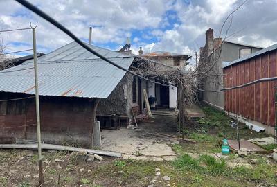 Casă cu 3 camere cu Teren 290 Mp în Central - 2