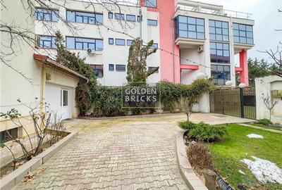 Casă individuală cu 8 camere cu Canalizare în Aviației - 3