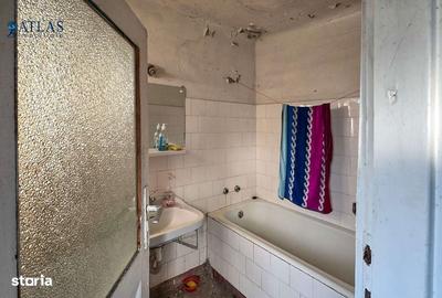 Casă cu 4 camere cu Teren 450 Mp în Sud - 12