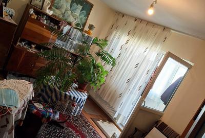 2 camere Tudor, Decomandat/ Centrală , finisaje clasice/ NEGOCIABIL ! - 3