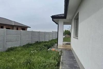 Casă cu 4 camere în Tamași - 2