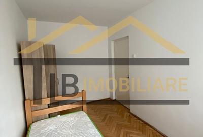 Apartament cu 3 camere semidecomandat în Central - 18