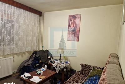 Apartament cu 2 camere decomandat în Tractorul - 2