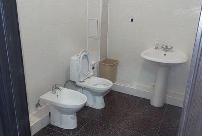 Spațiu comercial, de 89 mp, în Militari