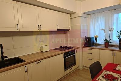 Apartament cu 4 camere decomandat, mobilat în Militari