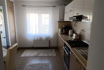 Apartament cu 2 camere decomandat în Cetate - 2