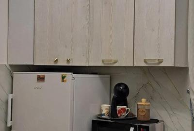 Garsonieră decomandată în Central - 3