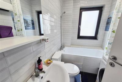 Apartament cu 3 camere decomandat în Tomești - 7