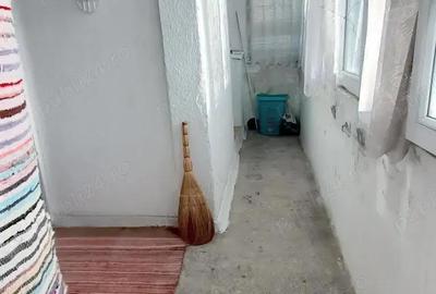 Apartament 3 camere, 75mp, etaj 4, foarte spa?ios, zona Cina din Tecuci - 6