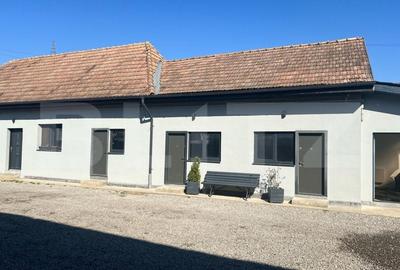 Casa de vanzare, 4 camere, 130 mp, zona Mureseni - 1