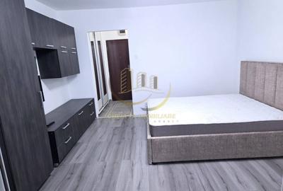 Garsonieră semidecomandată în Central - 2