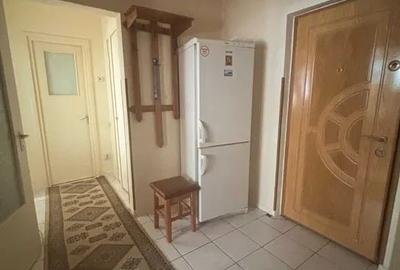 Apartament cu 2 camere decomandat în Podu Roș - 1