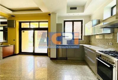 VANZARE CASA VILA 6 CAMERE 652 mp TEREN ZONA SISESTI SECTOR 1 - 8