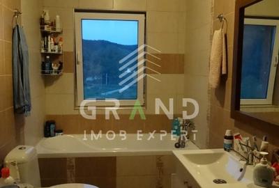 Ap 2 camere,BALCON,PARCARE,Zona Valea Garbaului/Roata Faget - 4