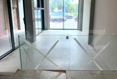 Spațiu comercial, de 67 mp, în Ultracentral