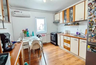 Apartament cu 3 camere si 2 bai- etaj intermediar-LIPOVEI-Iulius Mall- - 4