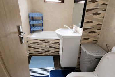 Apartament cu 3 camere decomandat în Central - 4