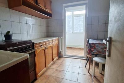 Apartament 3 camere decomandate, etaj 3,  str Soveja, aproape de Bdul Tomis - 4