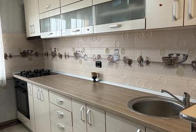 Apartament cu 2 camere semidecomandat în 9 Mai - 3