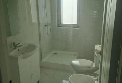 Casă cu 4 camere cu Teren 450 Mp în Bârnova - 3