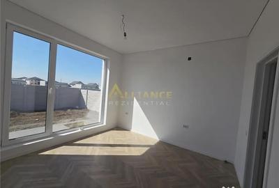 Casă cu 4 camere cu Teren 371 Mp în Berceni - 3