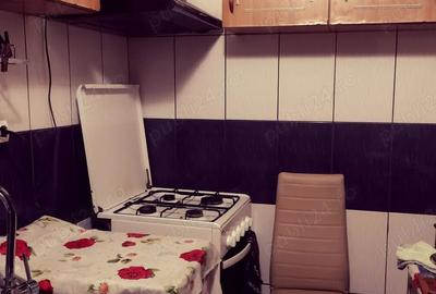 Garsonieră în Apărătorii Patriei