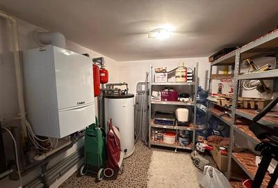 Duplex cu 10 camere cu Canalizare în Eminescu - 33