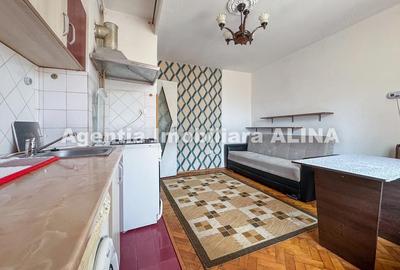 Garsonieră decomandată în Gojdu - 12