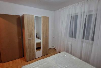 Apartament cu 2 camere nedecomandat în Berceni