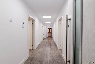 Cladire S+P+2+M centrul orasului pe Bld.Mamaia cu 3 apartamente+spatiu comercial - 25