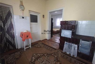 Casă cu 2 camere cu Teren 1088 Mp în Vața de Jos - 16