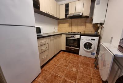 Garsoniera dec la 1 minut de metrou Dimitrie Leonida, loc parcare, libera - 3