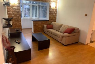 Apartament cu 3 camere în Micro 9 - 19